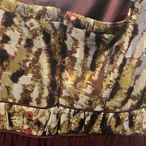 Mixed media empire waist sleeveless dress - Picture 3 of 8